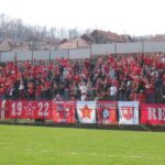 mravelez05-06_5